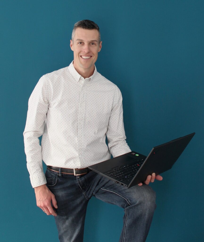 050125 11 met pc bijgesneden 050125 11 met pc bijgesneden